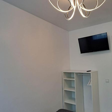 Trumpalaike Apartamentu Nuoma Centre Šiauliai Esterno foto